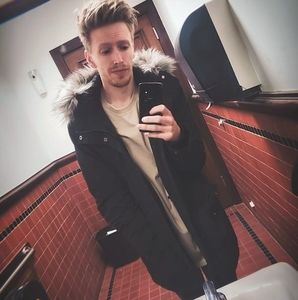 Meet your Posher, Alan